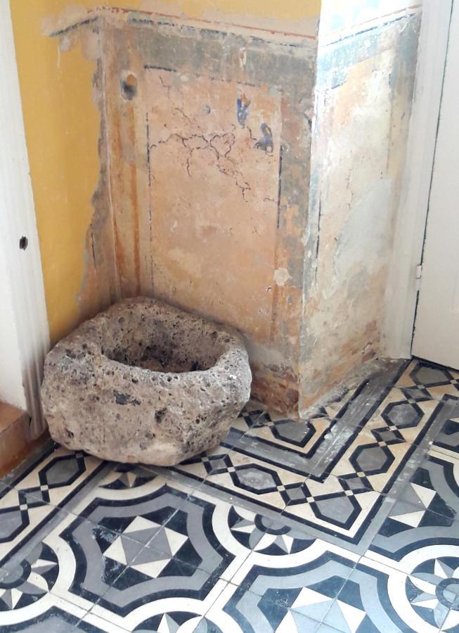1836 Traditional House 瓦西 外观 照片